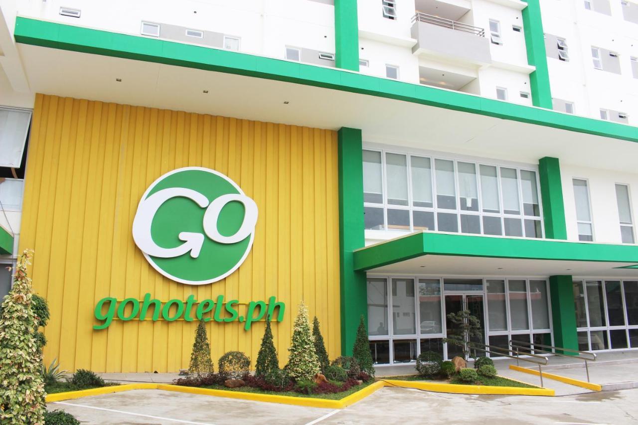 โก โฮเต็ล ลานัง ดาเวา Hotel Davao ภายนอก รูปภาพ