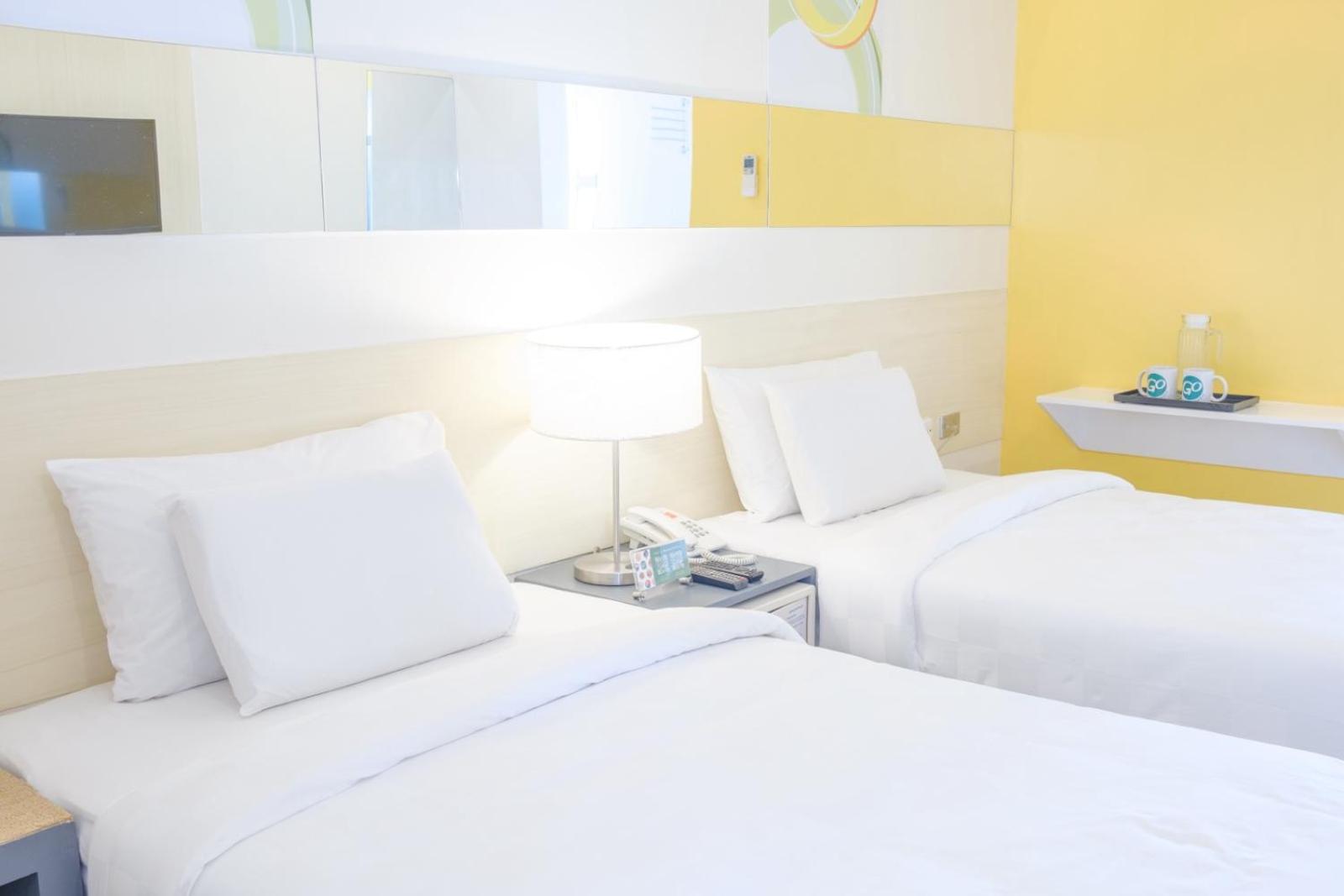 โก โฮเต็ล ลานัง ดาเวา Hotel Davao ภายนอก รูปภาพ