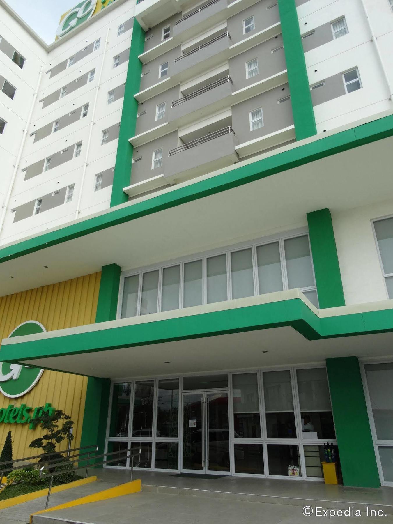 โก โฮเต็ล ลานัง ดาเวา Hotel Davao ภายนอก รูปภาพ